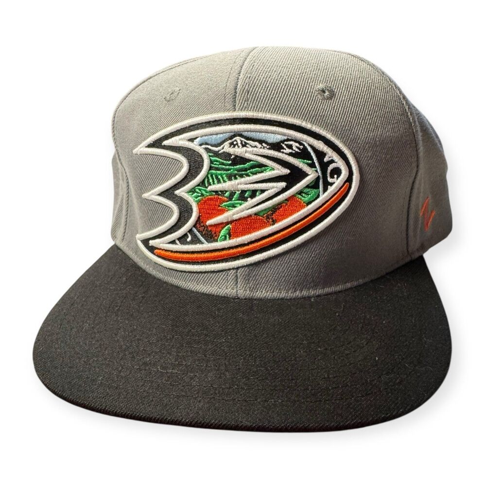 NHL Anaheim Ducks Snapback Arena Exclusive "Hometown" Flat Bill‎ Zephyr Hat NWT